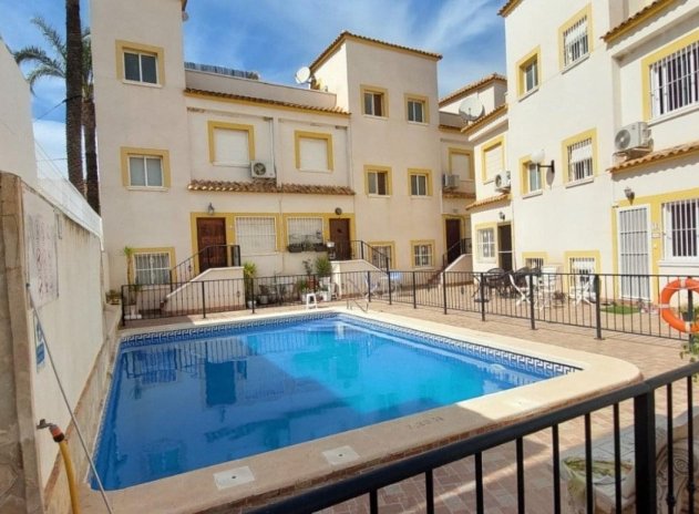 Maison mitoyenne - Revente - Torremendo - Torremendo