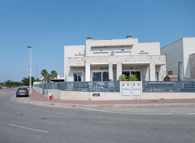 Maison mitoyenne - Revente - Torrevieja - Aguas Nuevas