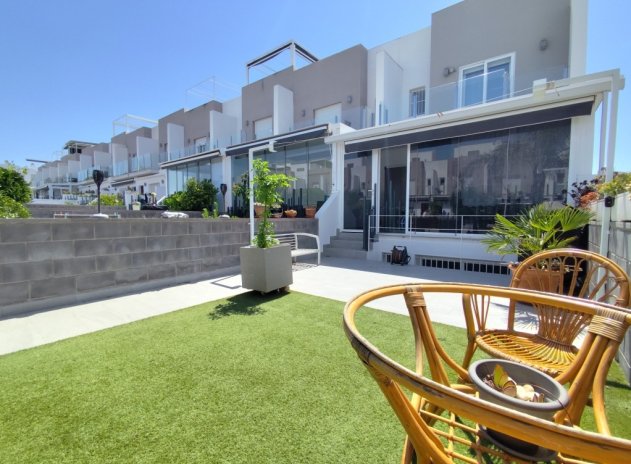 Maison mitoyenne - Revente - Torrevieja - Torrevieja