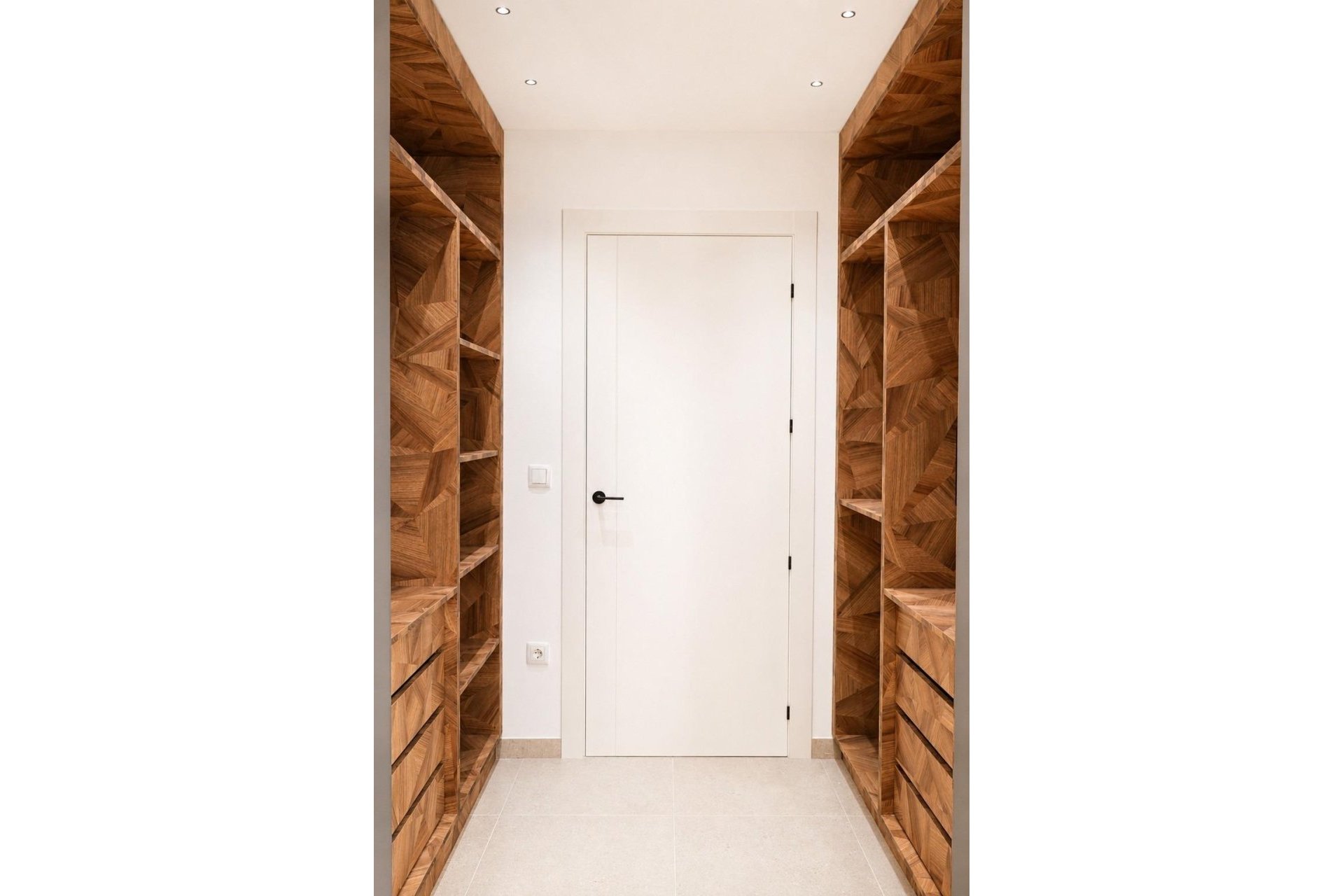 Neue Gebäude - Terrassenhaus - Dolores - Sector 2