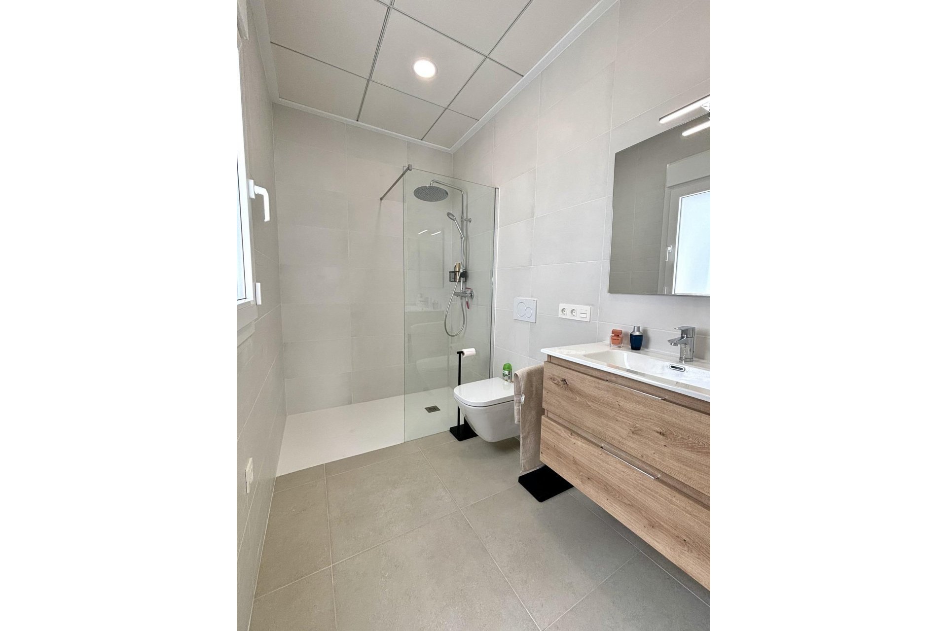 Neue Gebäude - Villa - Benijofar