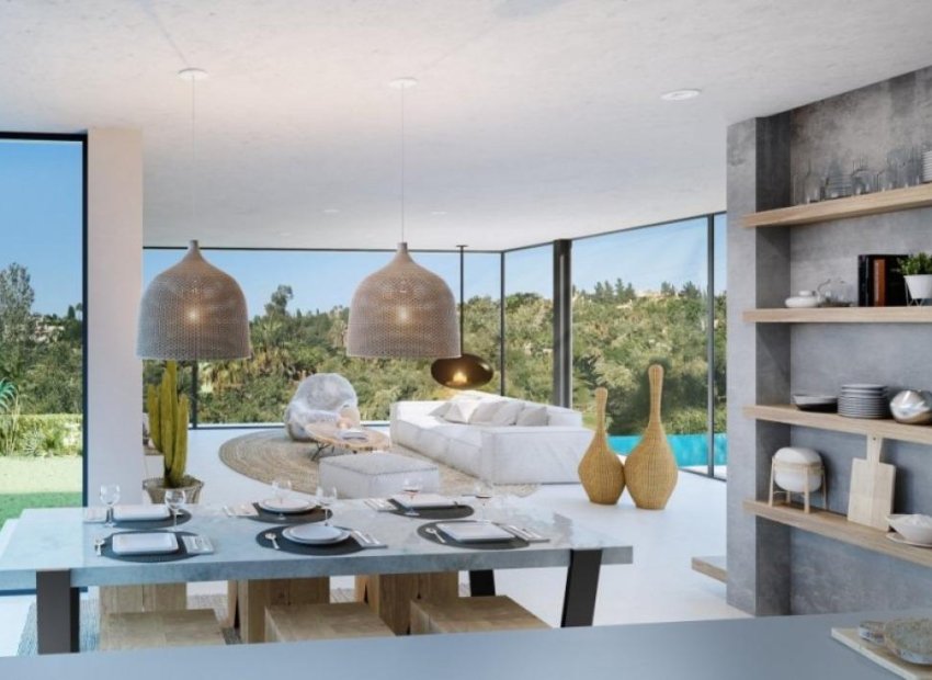 Neue Gebäude - Villa - Estepona - El Paraiso Golf