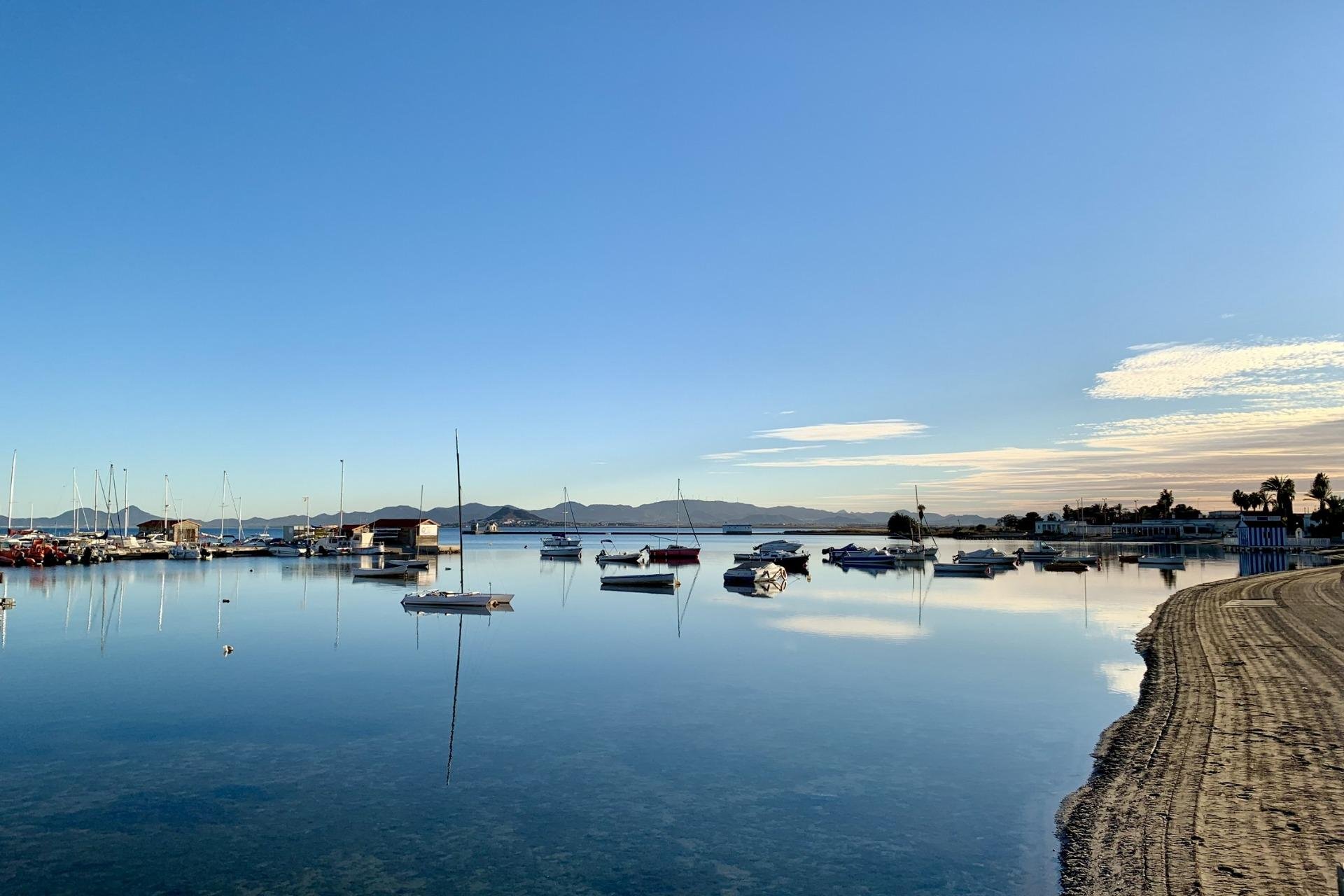 Neue Gebäude - Villa - Los Alcazares