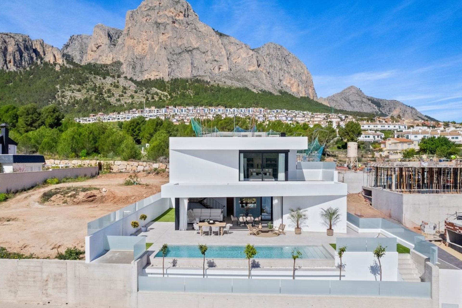 Neue Gebäude - Villa - Polop