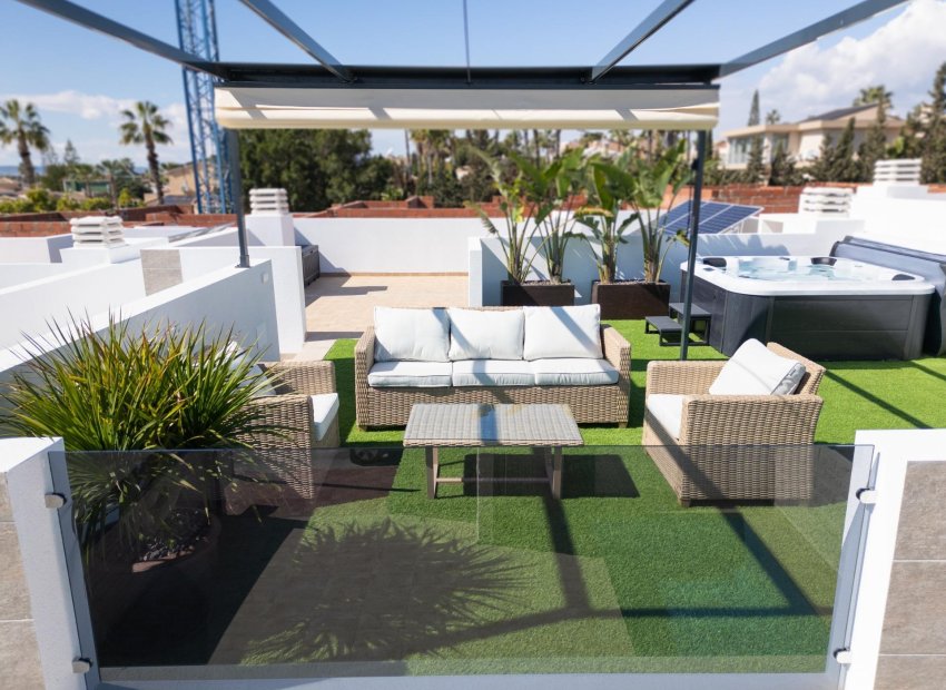 Neue Gebäude - Villa - San Fulgencio - Oasis La Marina