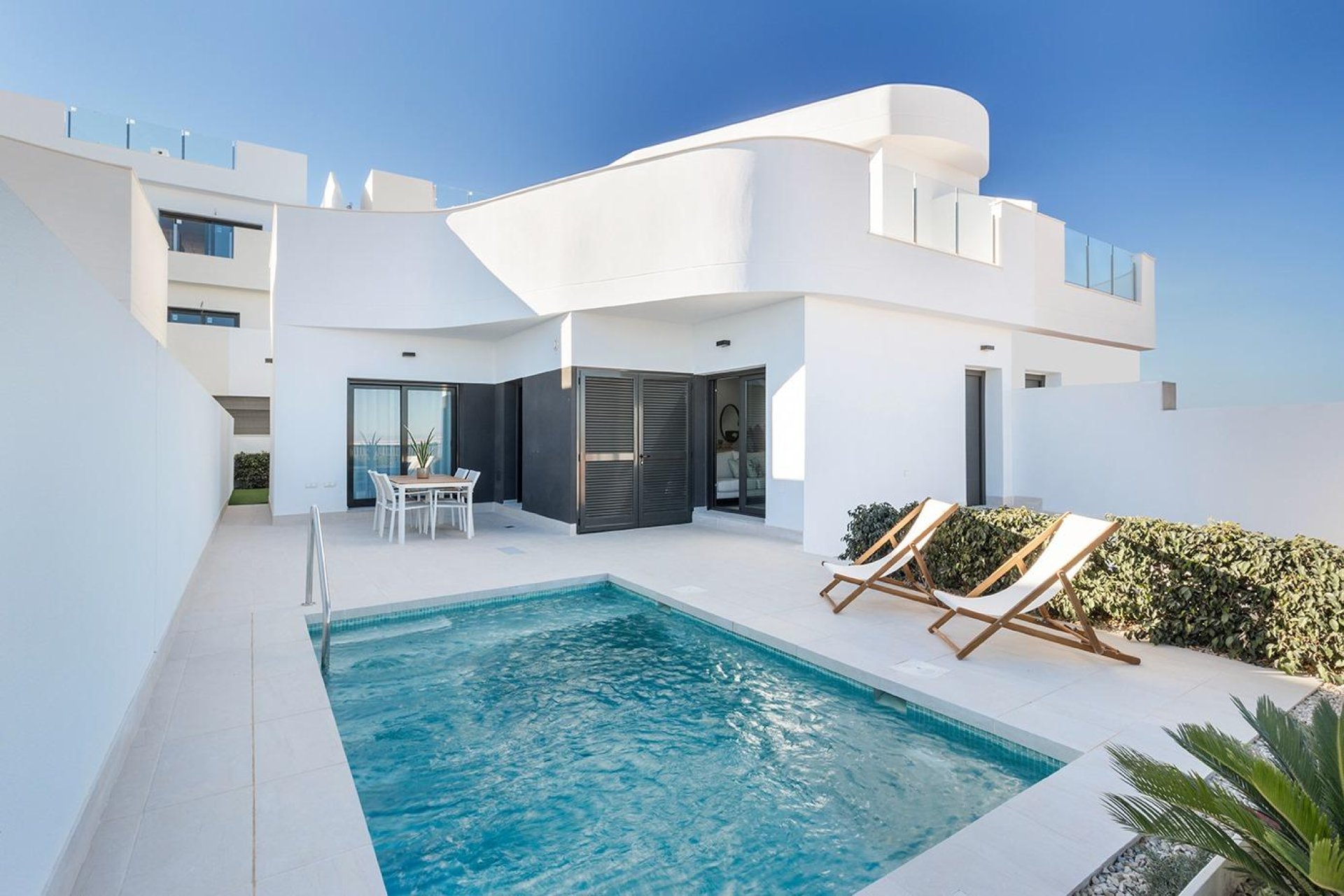 Neue Gebäude - Villa - Torrevieja - Lago Jardín II