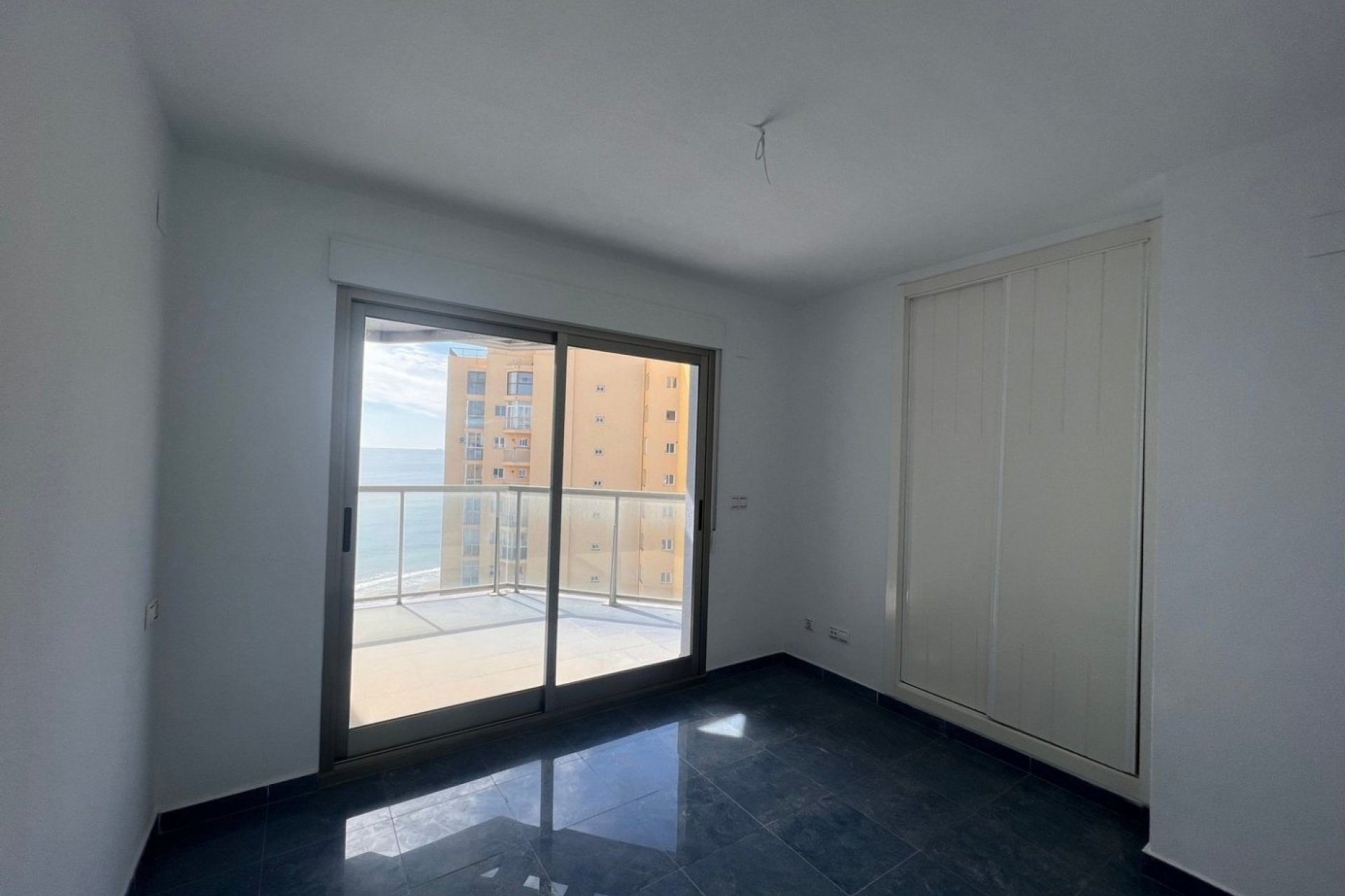 Neue Gebäude - Wohnung - Calpe - Playa La Fossa