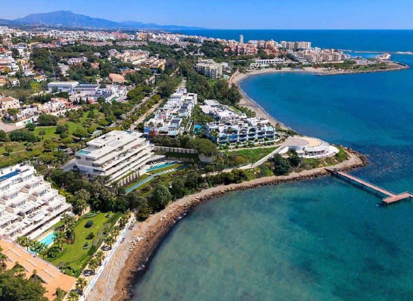 Neue Gebäude - Wohnung - Estepona