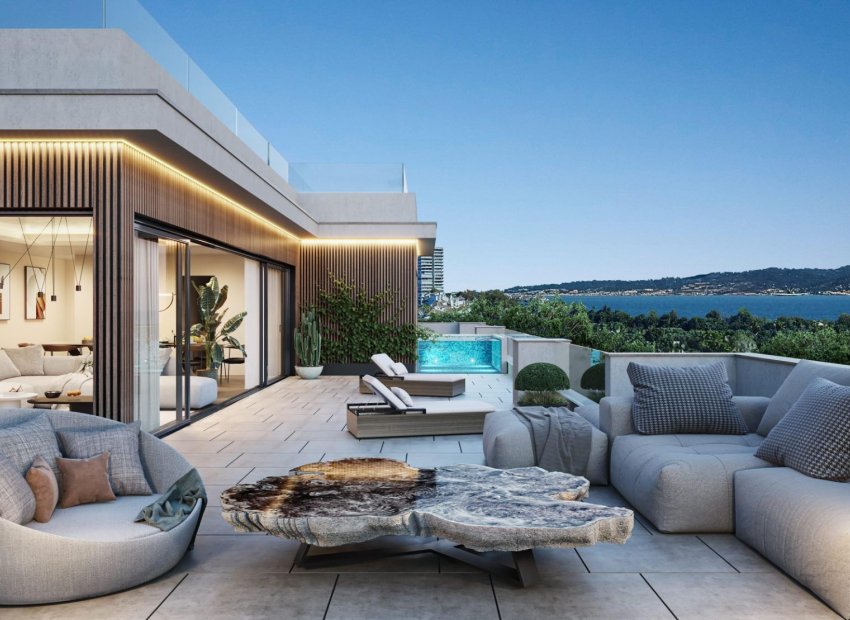 Neue Gebäude - Wohnung - Marbella - Golf Rio Real