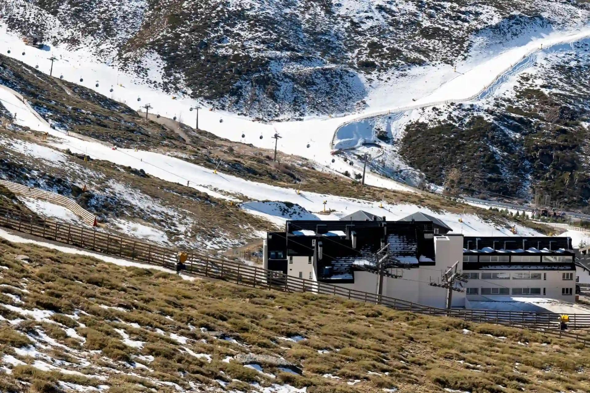 Neue Gebäude - Wohnung - Monachil - Sierra Nevada Ski