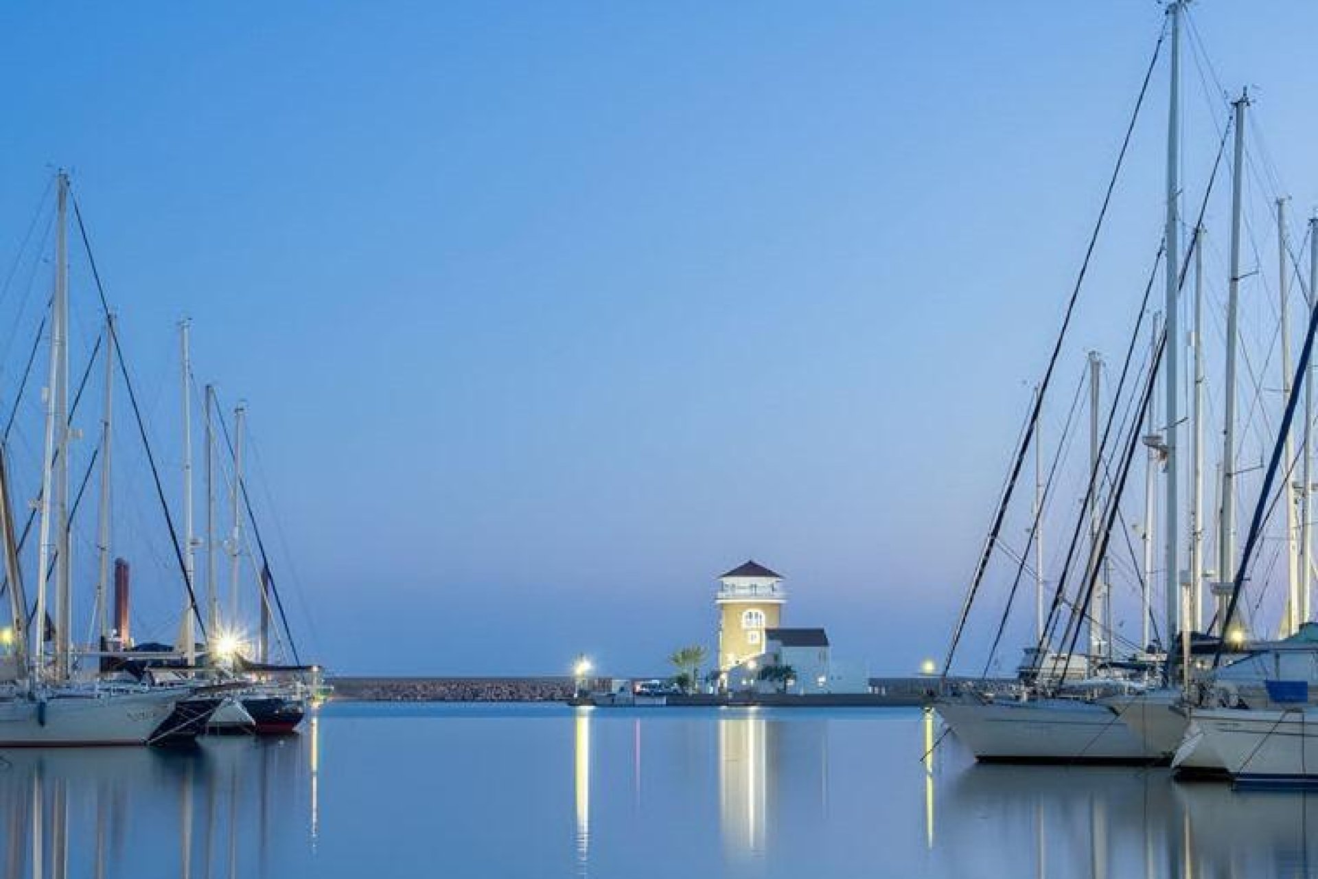 New Build - Apartment / Flat * - Almerimar - Costa de Almería -