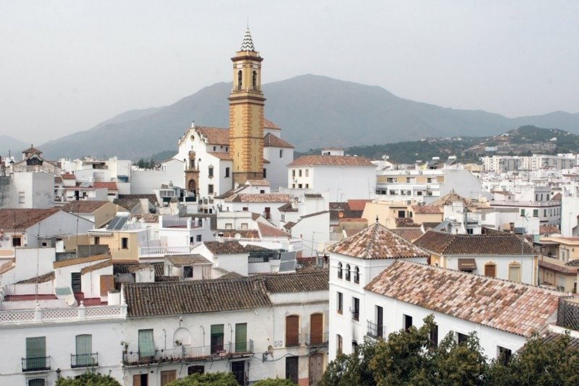 New Build - Apartment / Flat * - Estepona * - Arroyo Enmedio *