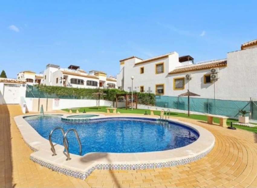 New Build - Apartment / flat - Orihuela - Entre Naranjos Vistabella Golf