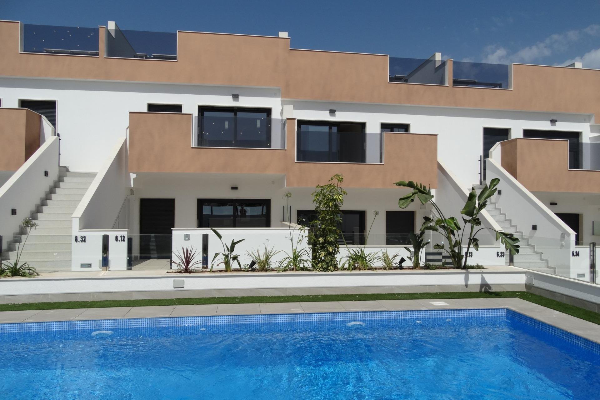 New Build - Apartment / Flat * - Pilar de la Horadada * - pueblo