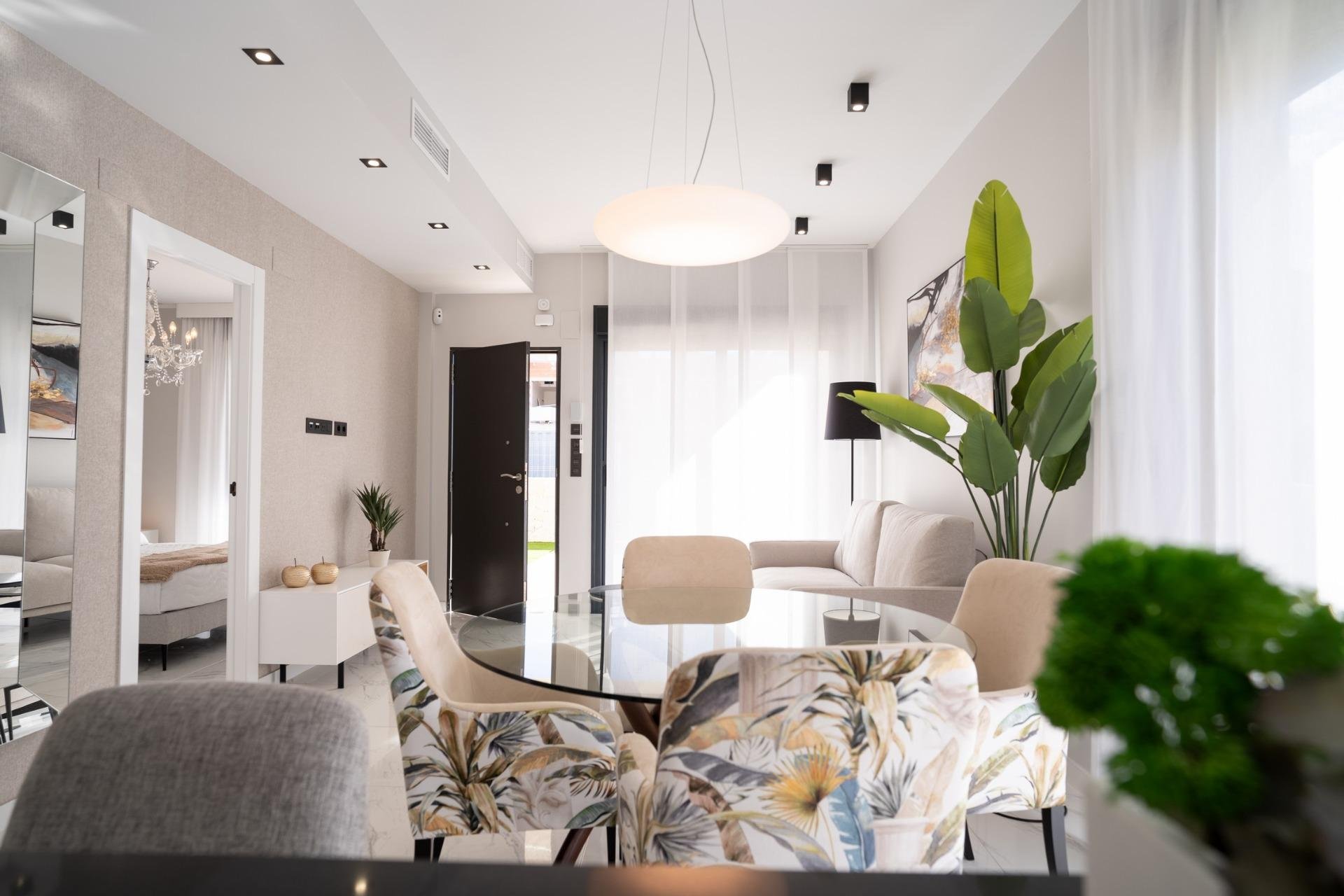 New Build - Apartment / Flat * - Pilar de la Horadada *