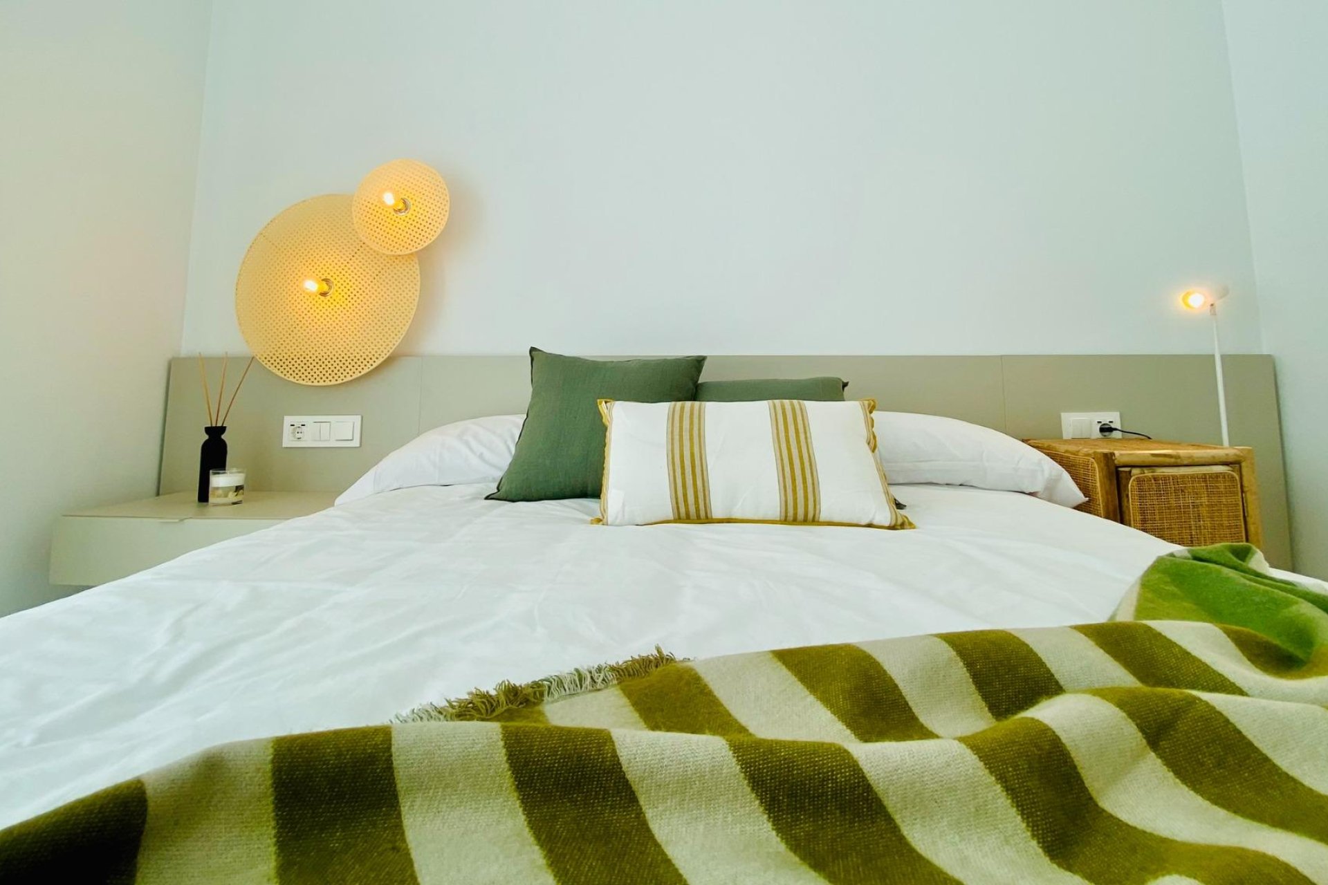 New Build - Apartment / Flat * - Pilar de la Horadada *