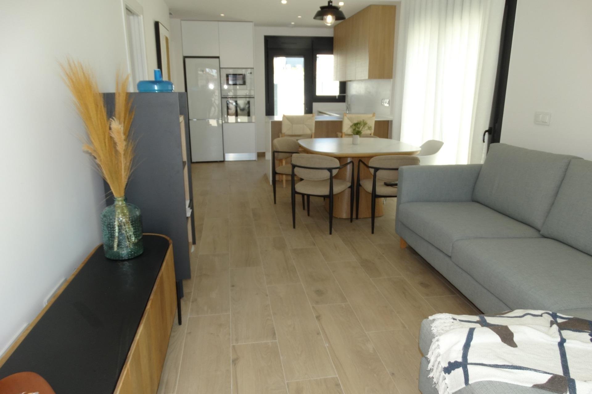 New Build - Apartment / Flat * - Pilar de la Horadada *