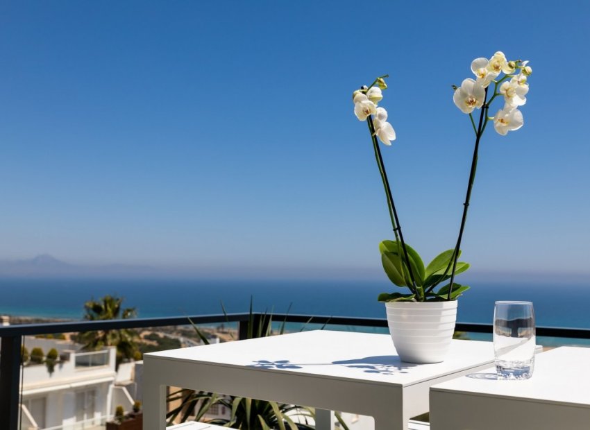 New Build - Apartment / Flat * - Santa Pola - Gran Alacant *