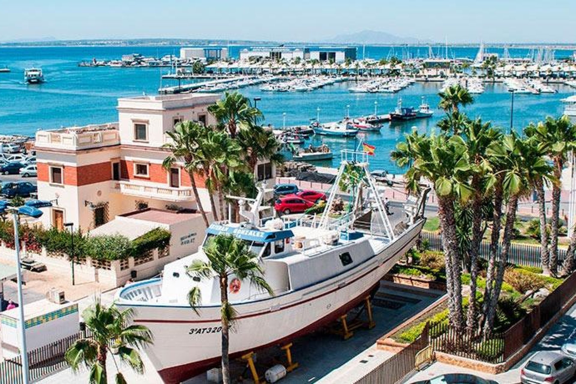 New Build - Apartment / Flat * - Santa Pola * - Playa Tamarit *