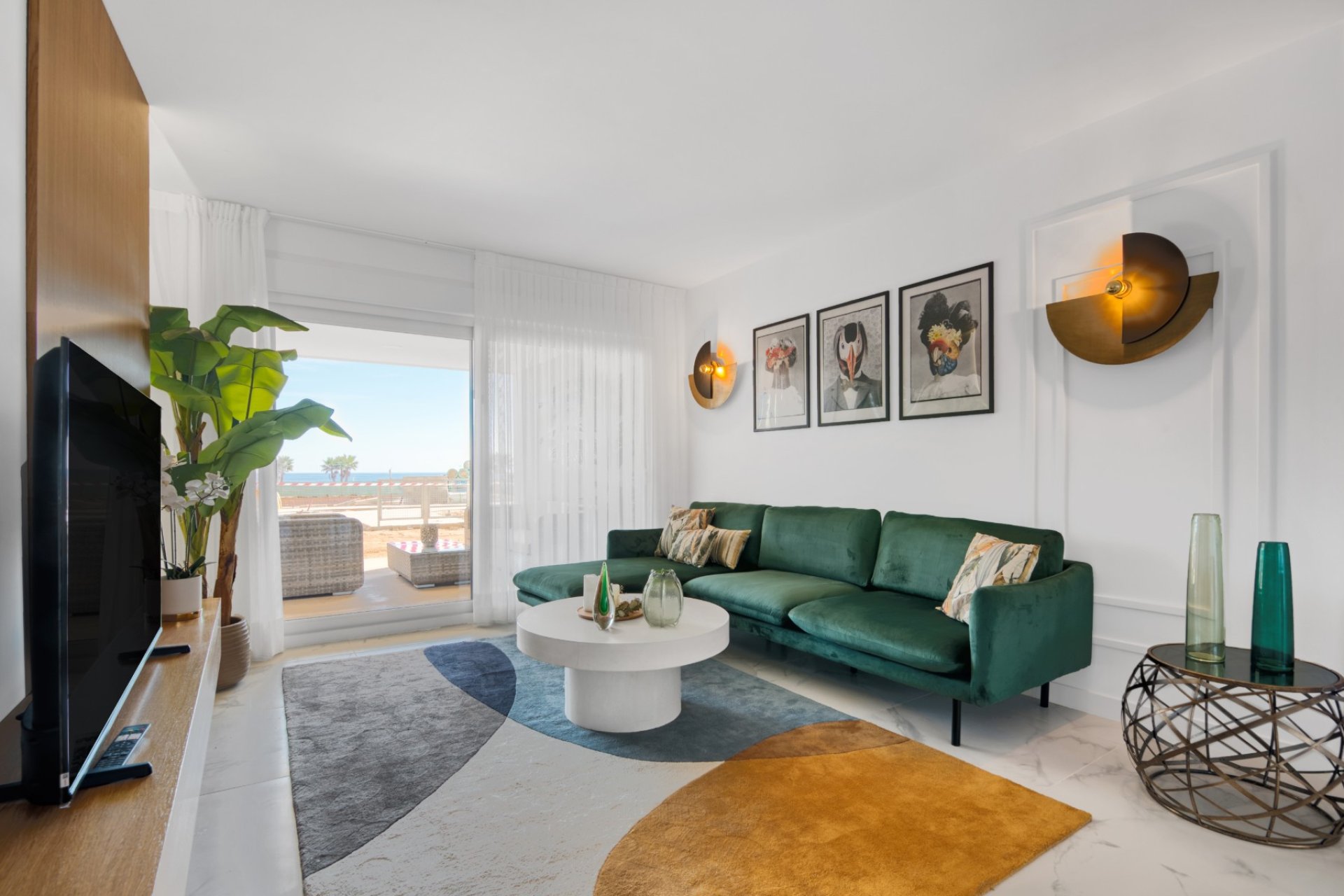 New Build - Apartment / Flat * - Torrevieja * - Punta Prima *