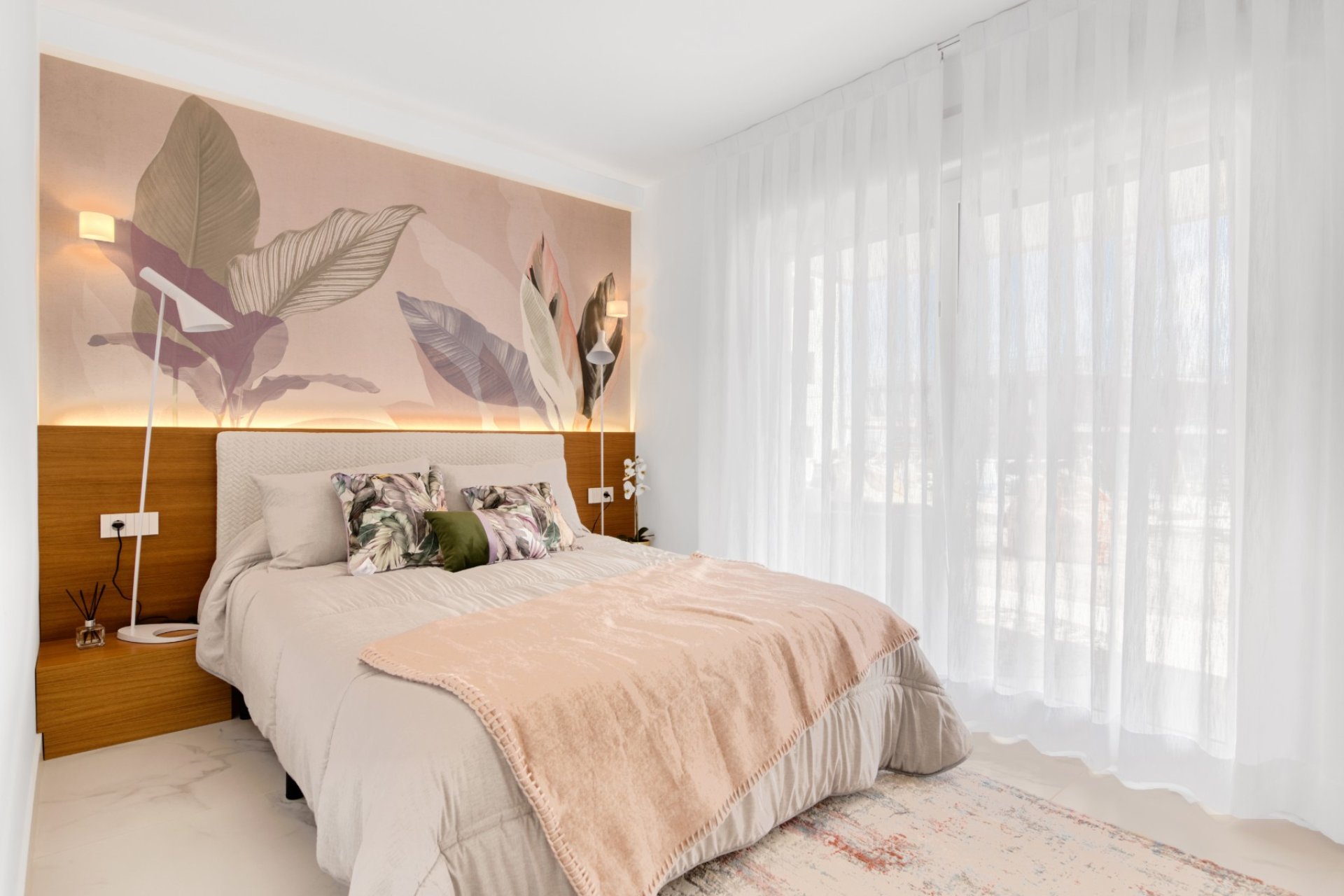 New Build - Apartment / Flat * - Torrevieja * - Punta Prima *