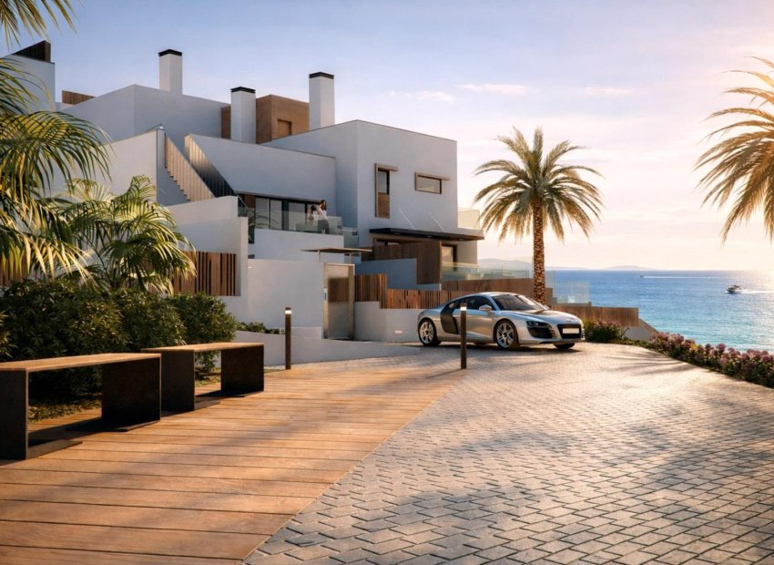 New Build - Townhouse * - La Linea De La Concepcion * - Torrenueva