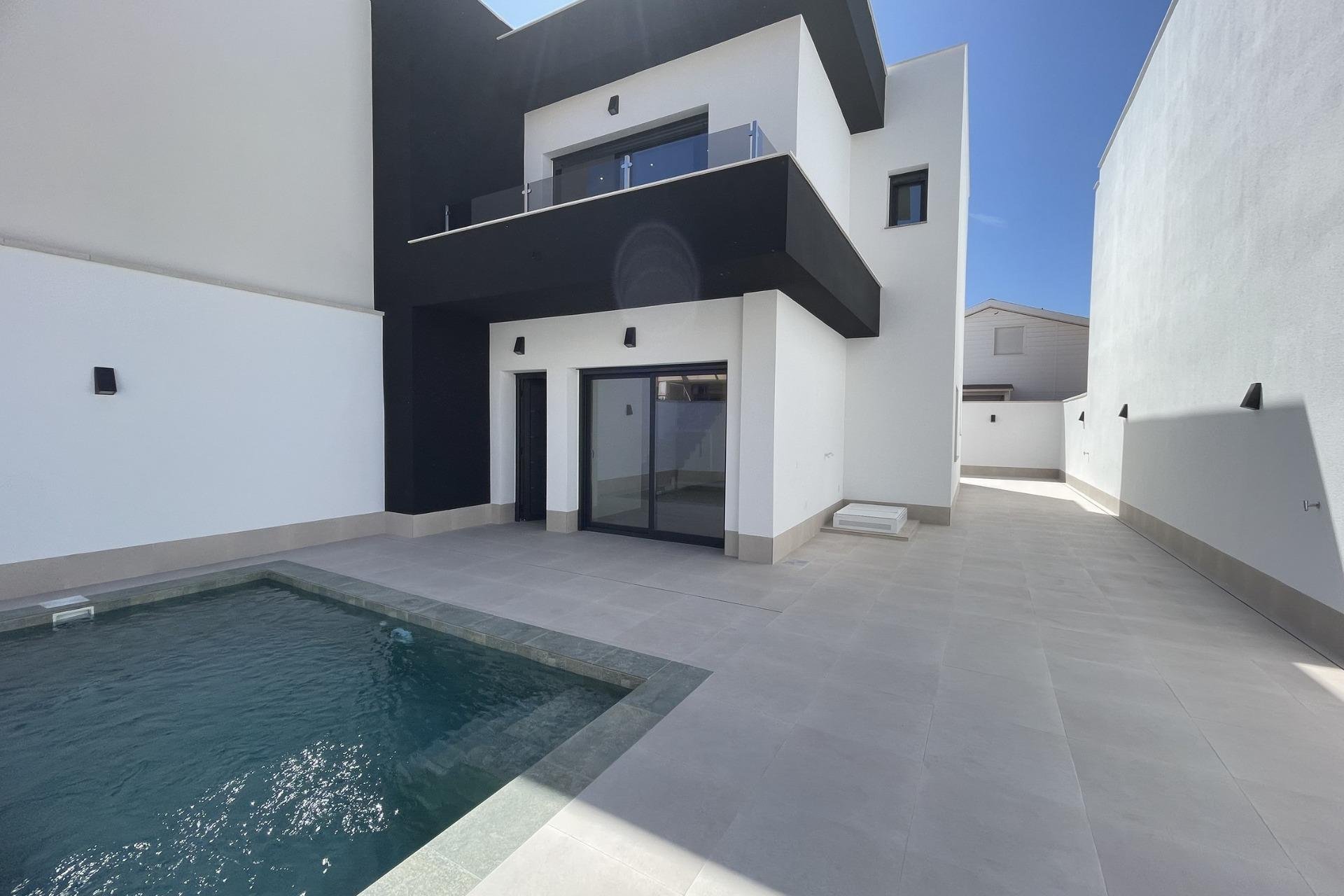 New Build - Villa * - Almoradí *