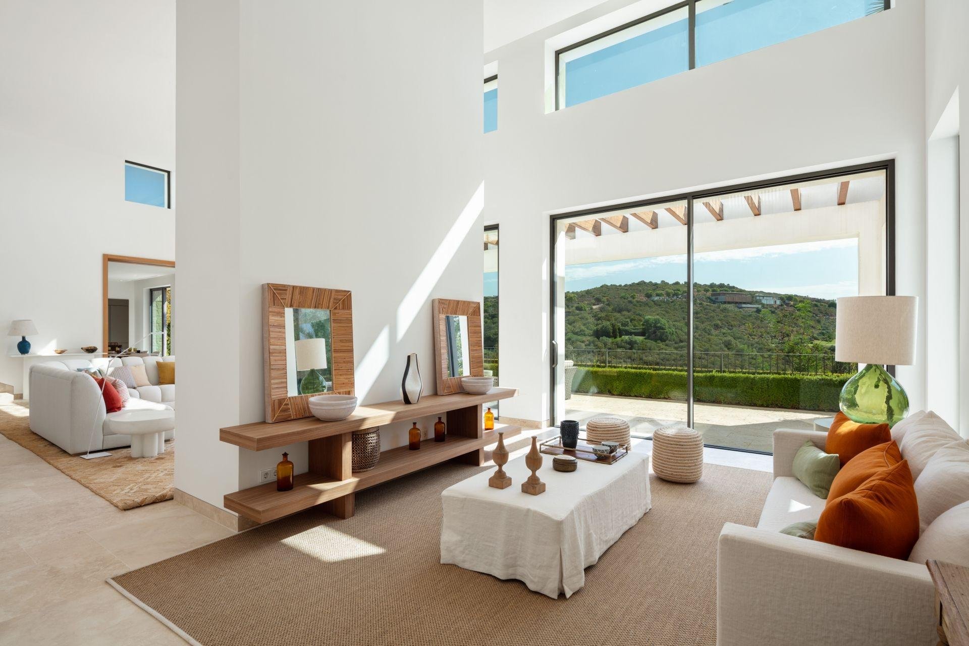 New Build - Villa * - Casares * - Pedregales