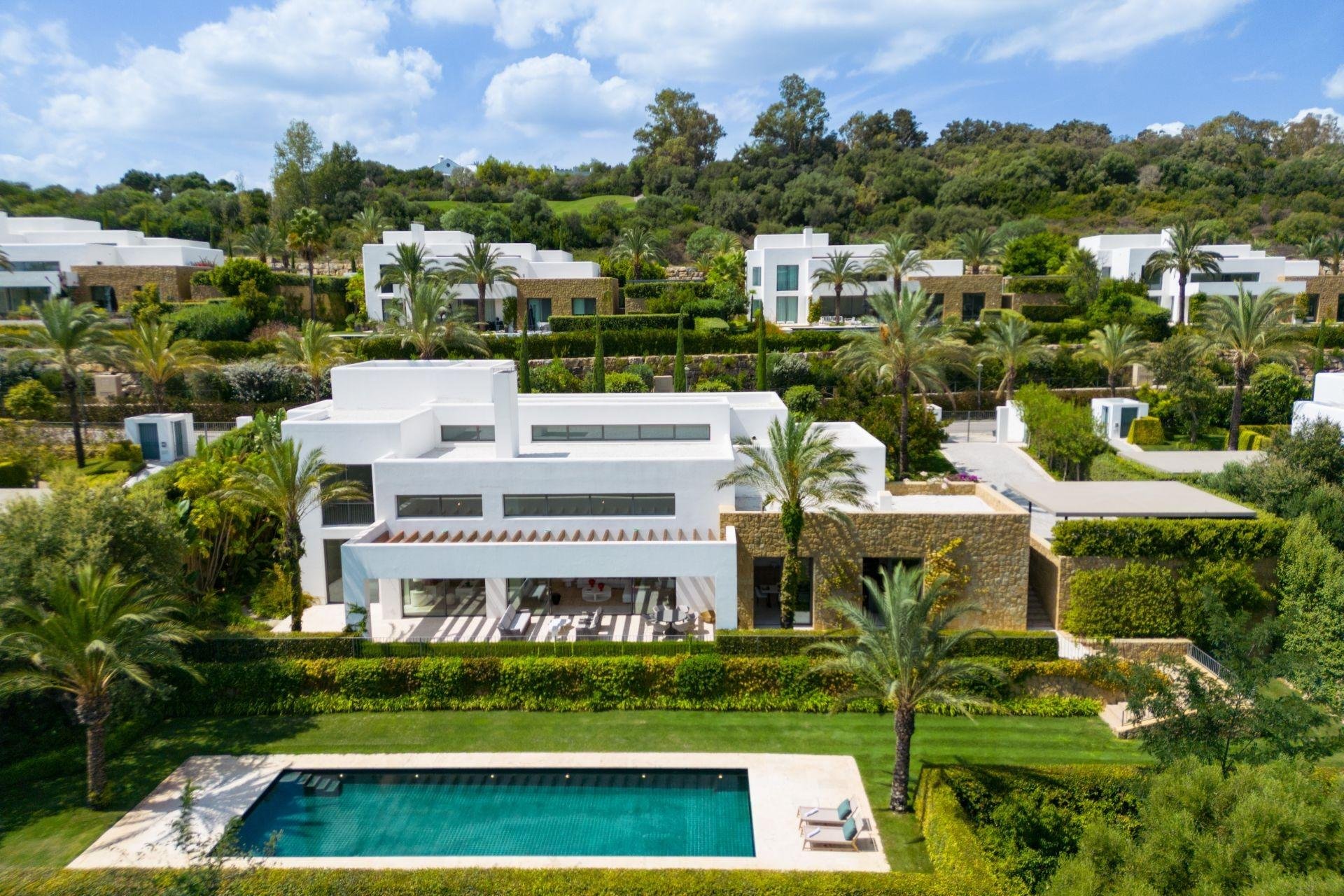 New Build - Villa * - Casares * - Pedregales