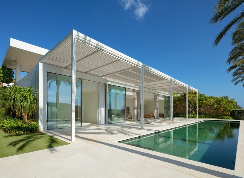 New Build - Villa * - Casares * - Pedregales