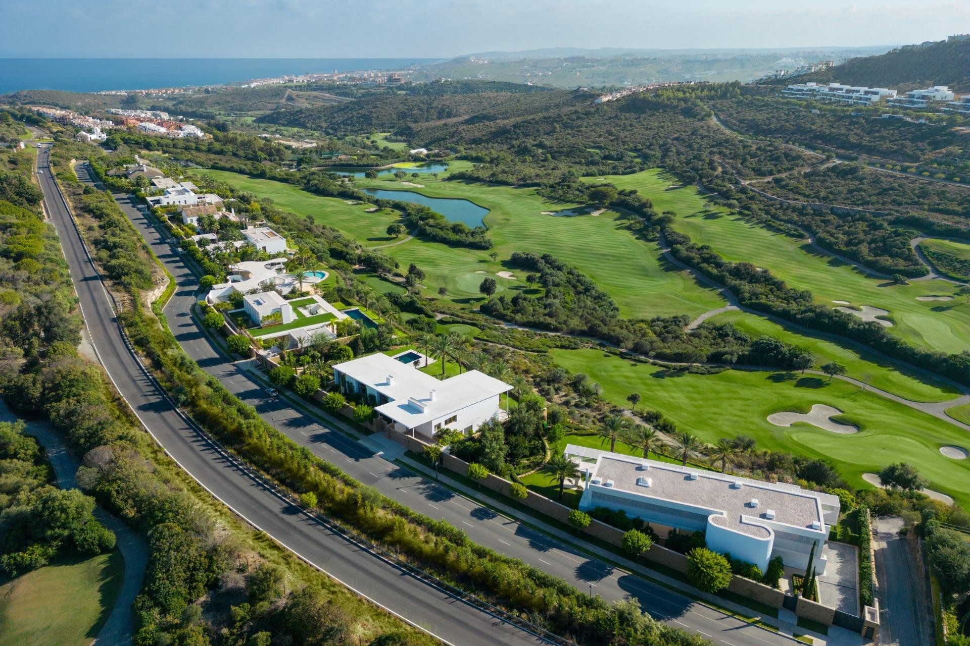 New Build - Villa * - Casares * - Pedregales
