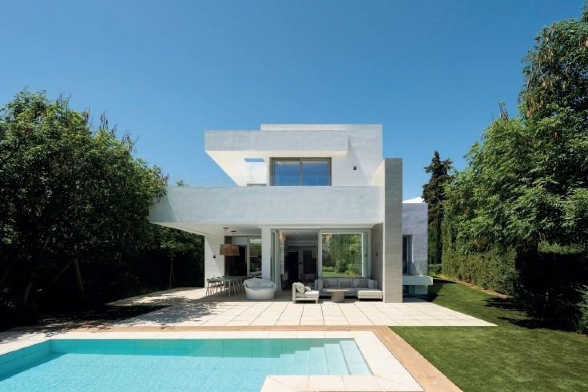 New Build - Villa * - Estepona * - Paraiso Alto