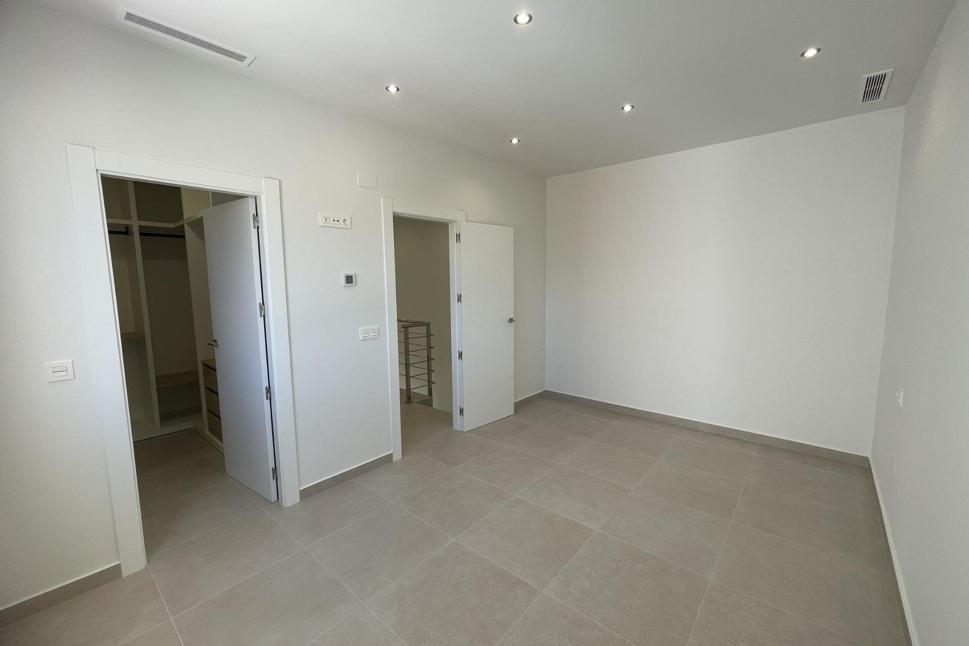 Nouvelle construction - Villa - Almoradí