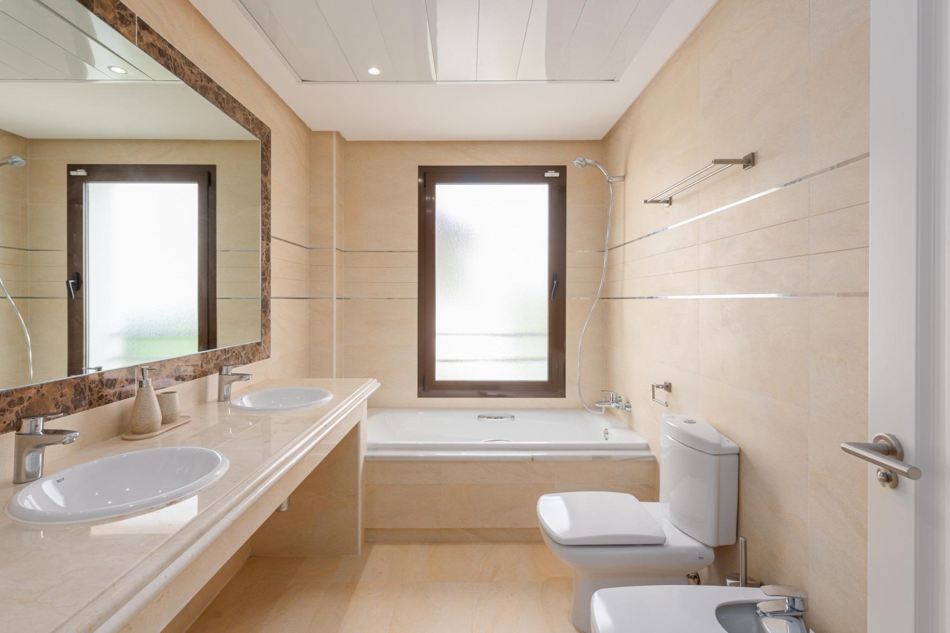 Nouvelle construction - Villa - Estepona - Azata Golf