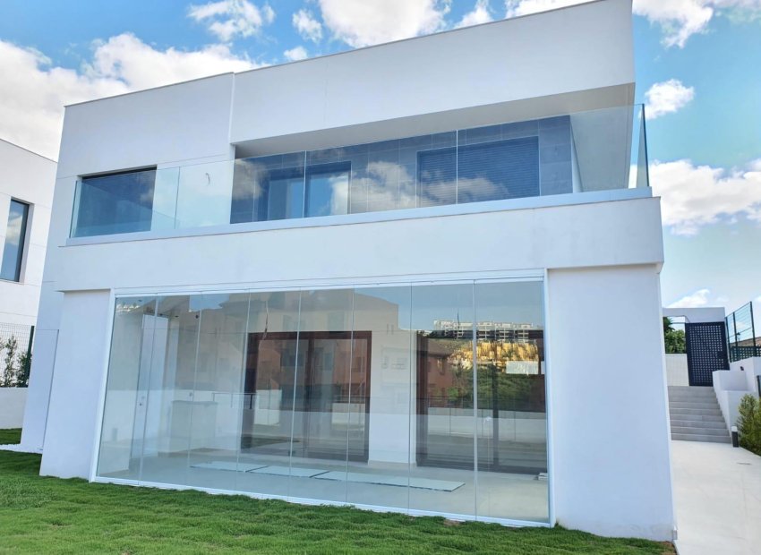 Nouvelle construction - Villa - Manilva - La Duquesa