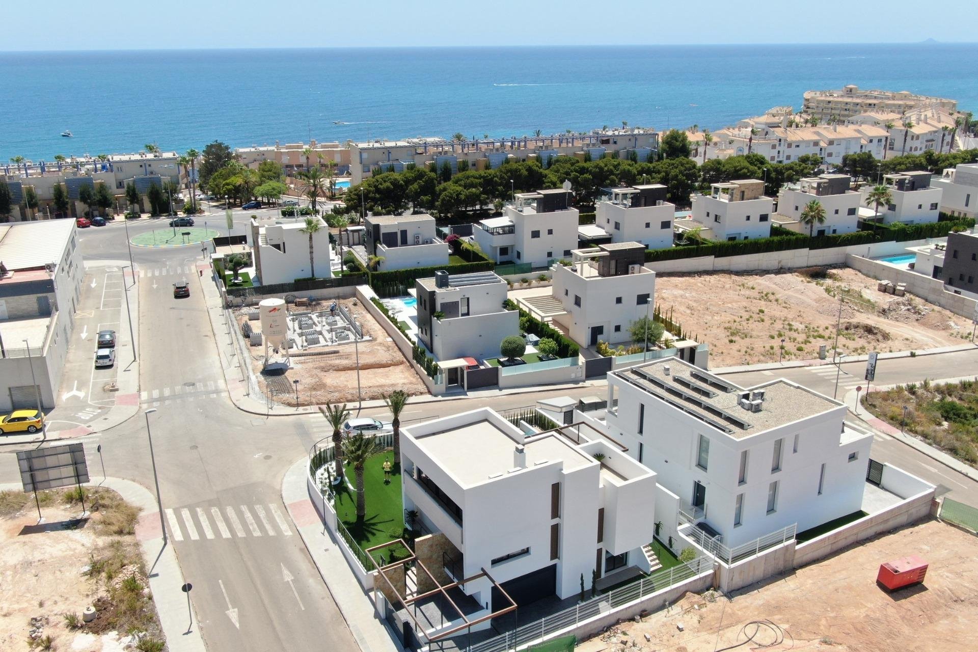 Nouvelle construction - Villa - Orihuela Costa - Campoamor