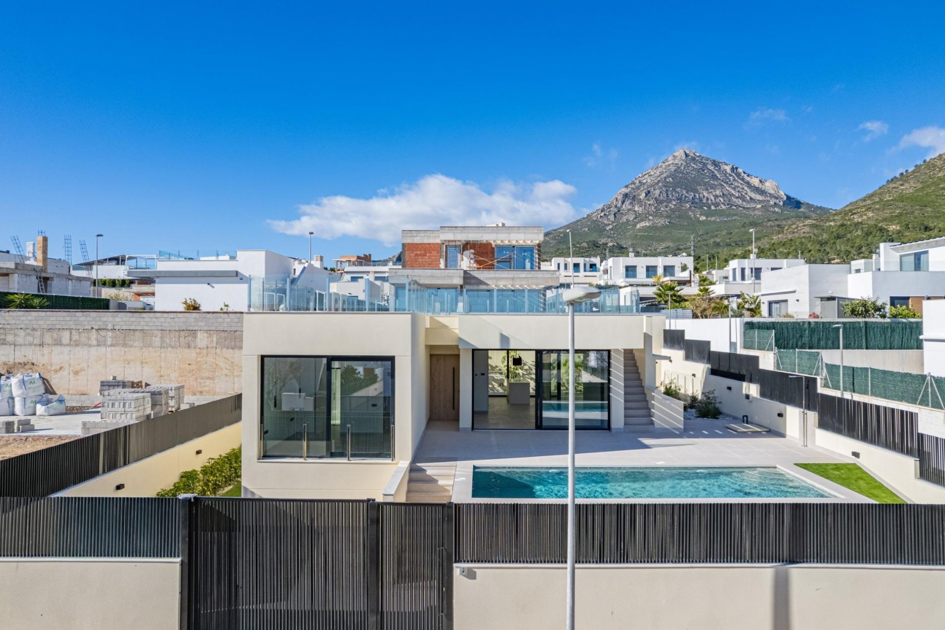 Nouvelle construction - Villa - Polop