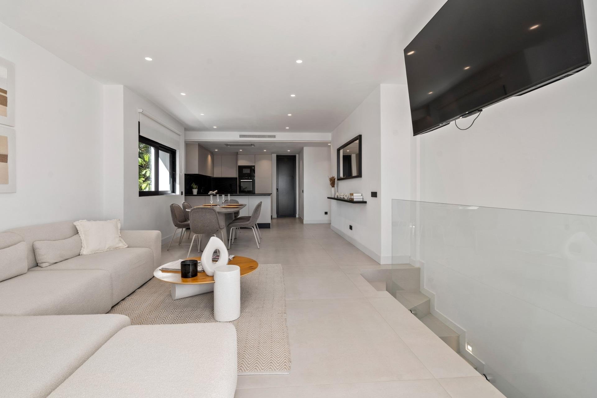 Obra nueva - Apartamento / Piso - Estepona - El Paraíso