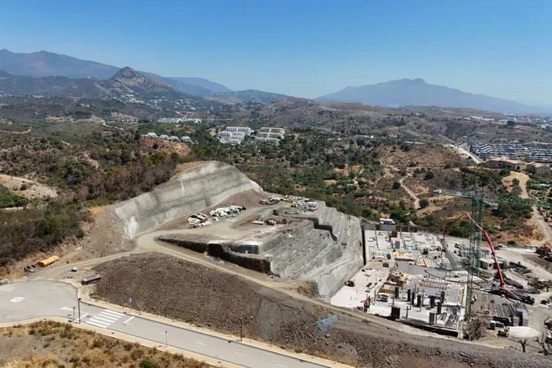 Obra nueva - Apartamento / Piso - Estepona - Selwo