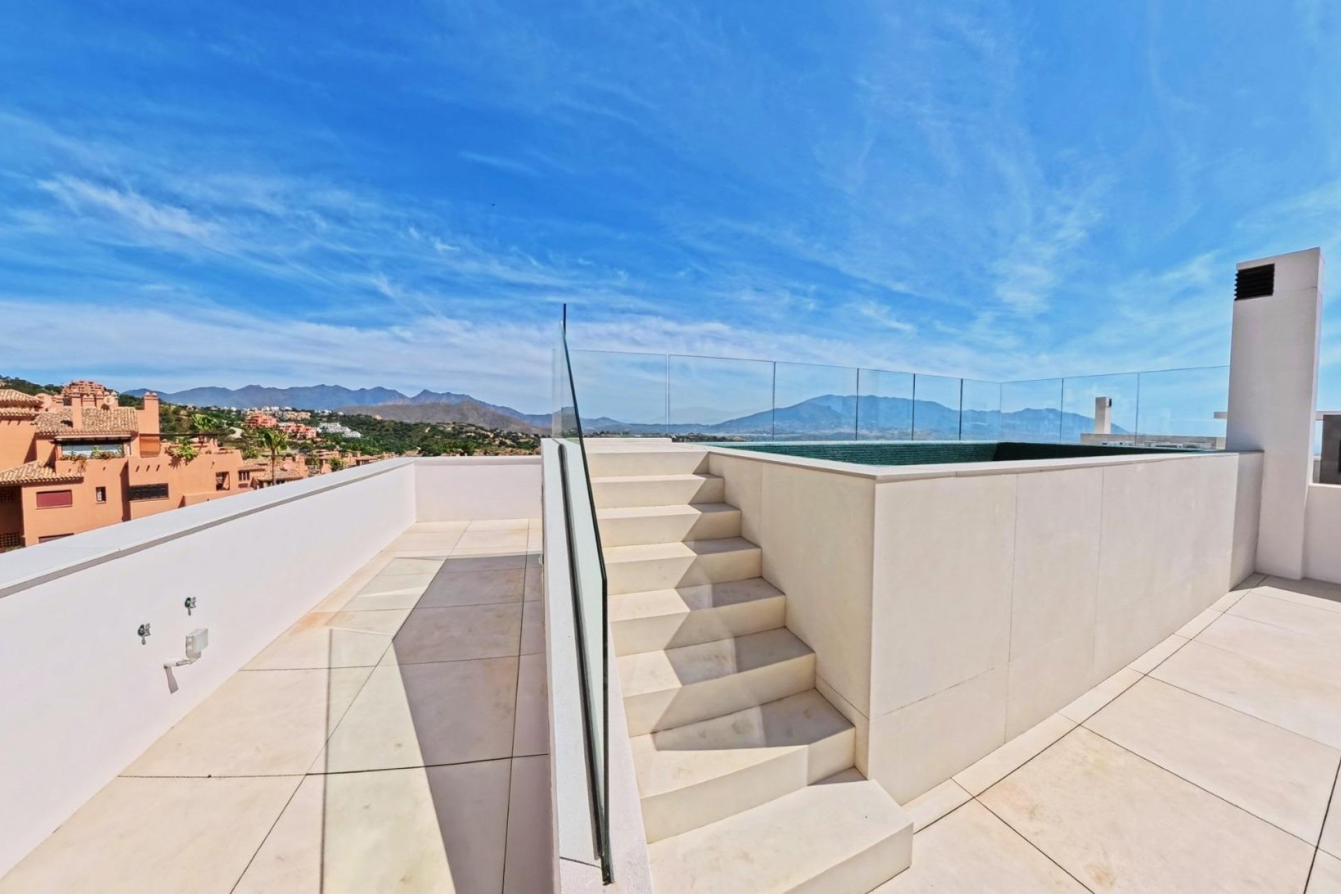 Obra nueva - Apartamento / Piso - Ojén - El Soto De Marbella
