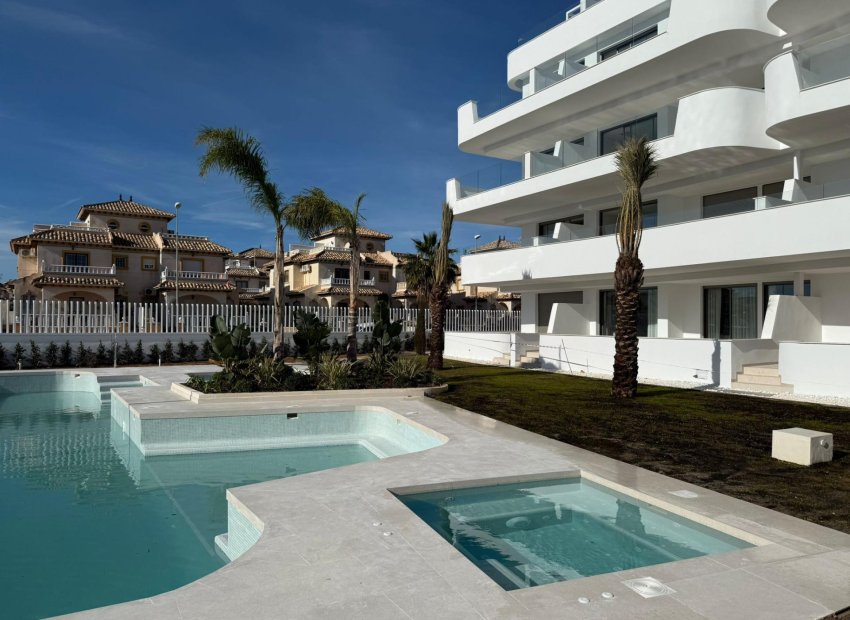 Obra nueva - Apartamento / Piso - Orihuela Costa - Lomas de Cabo Roig
