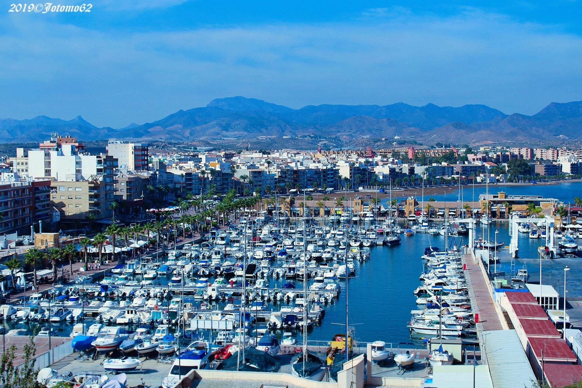 Obra nueva - Casa adosada - Fuente Álamo - Fuente Alamo