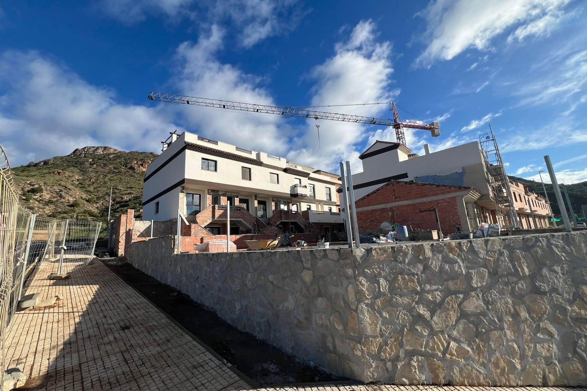 Obra nueva - Casa adosada - La Union - centro