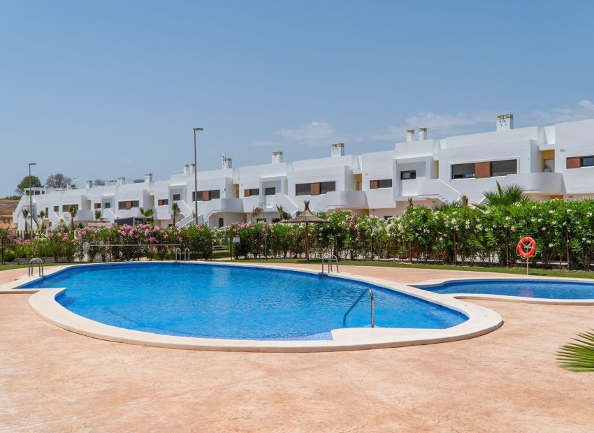 Obra nueva - Casa adosada - Orihuela - Vistabella Golf