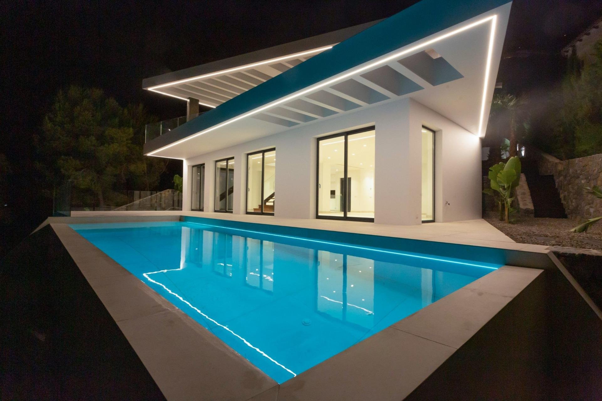 Obra nueva - Villa - Altea