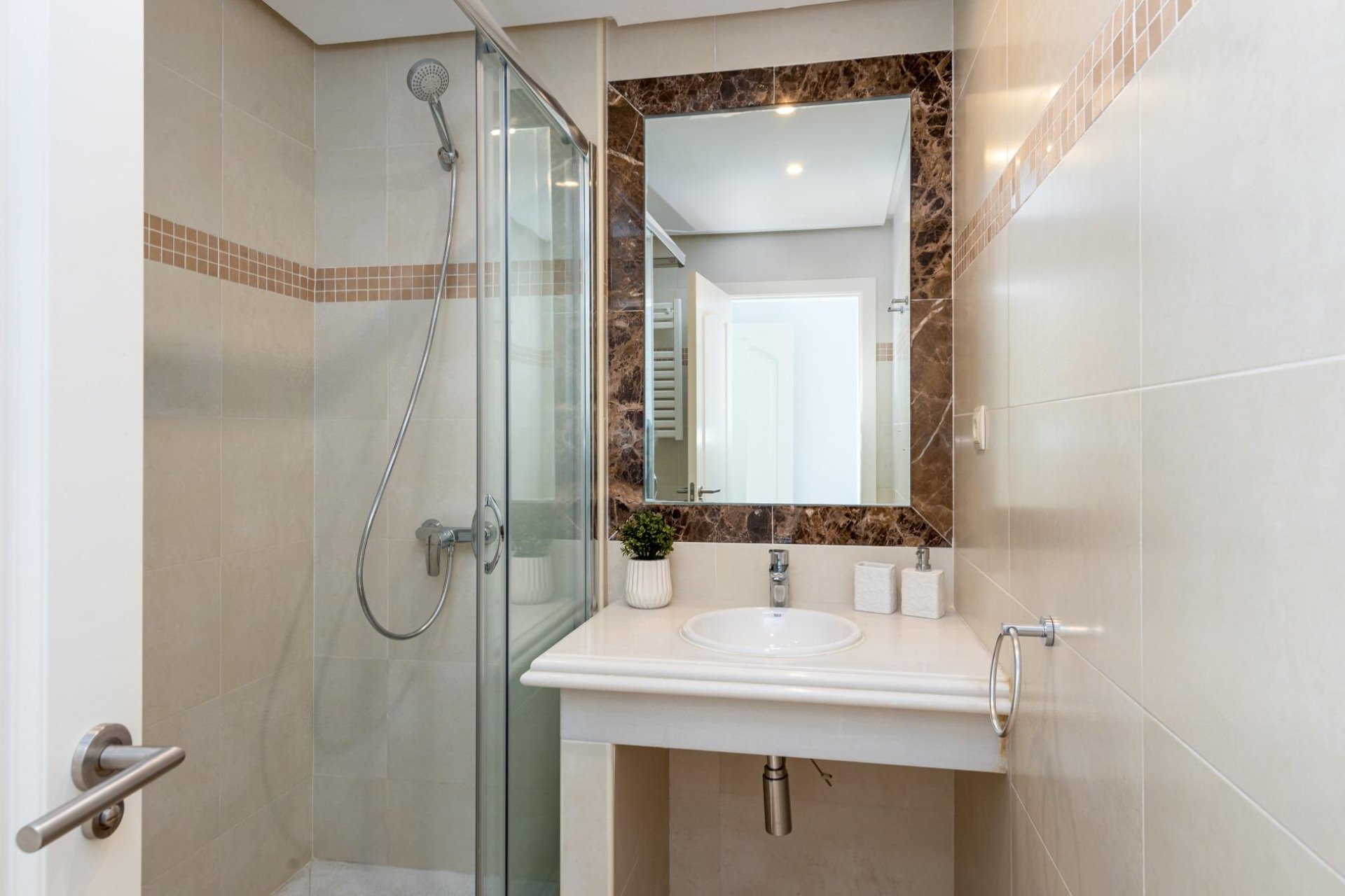 Obra nueva - Villa - Estepona - Costa del Sol