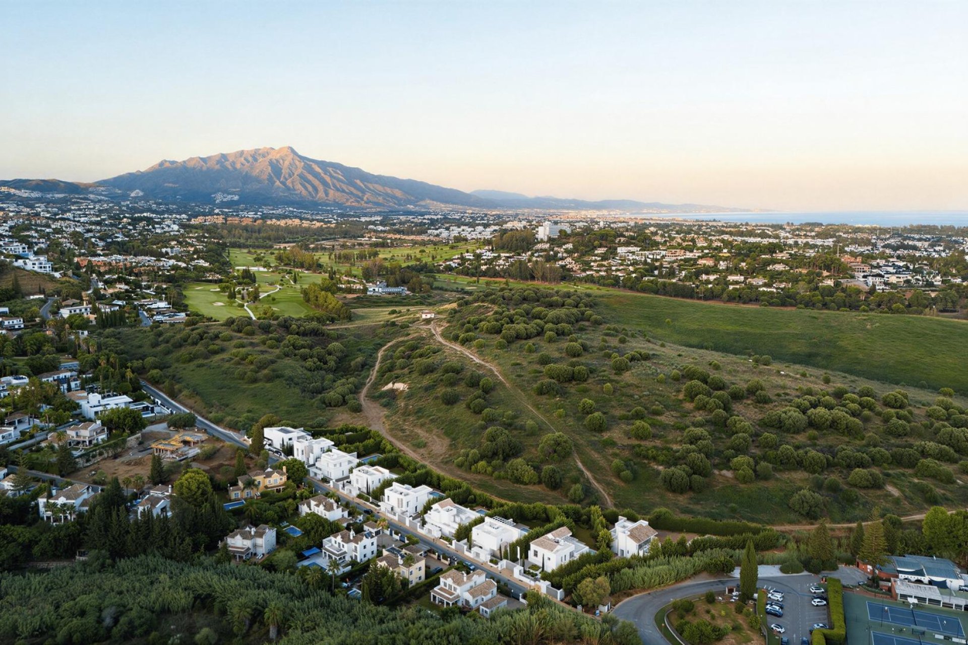 Obra nueva - Villa - Estepona - Paraiso Alto