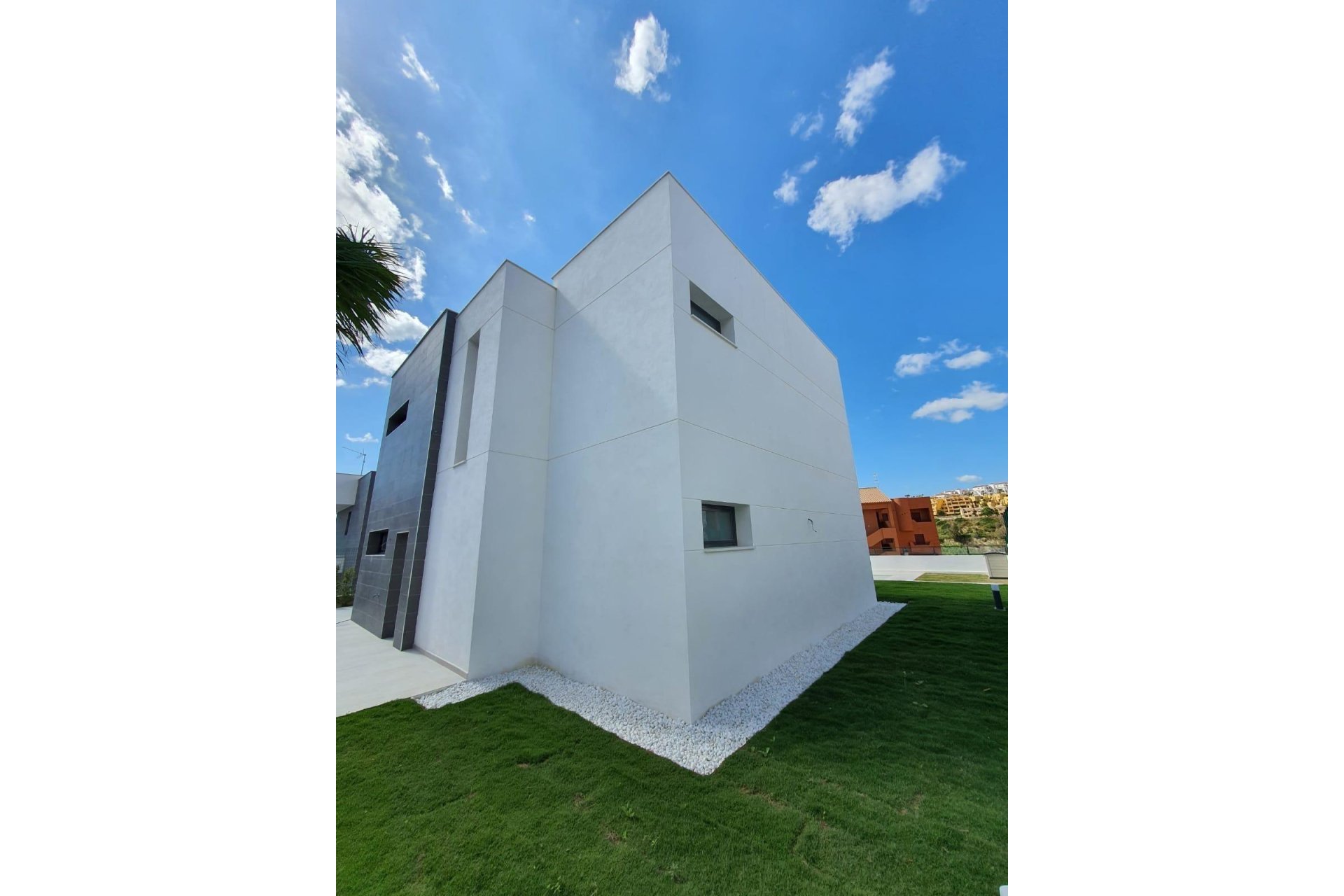 Obra nueva - Villa - Manilva - La Duquesa