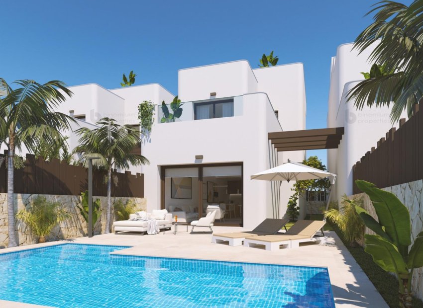 Obra nueva - Villa - Pilar de la Horadada