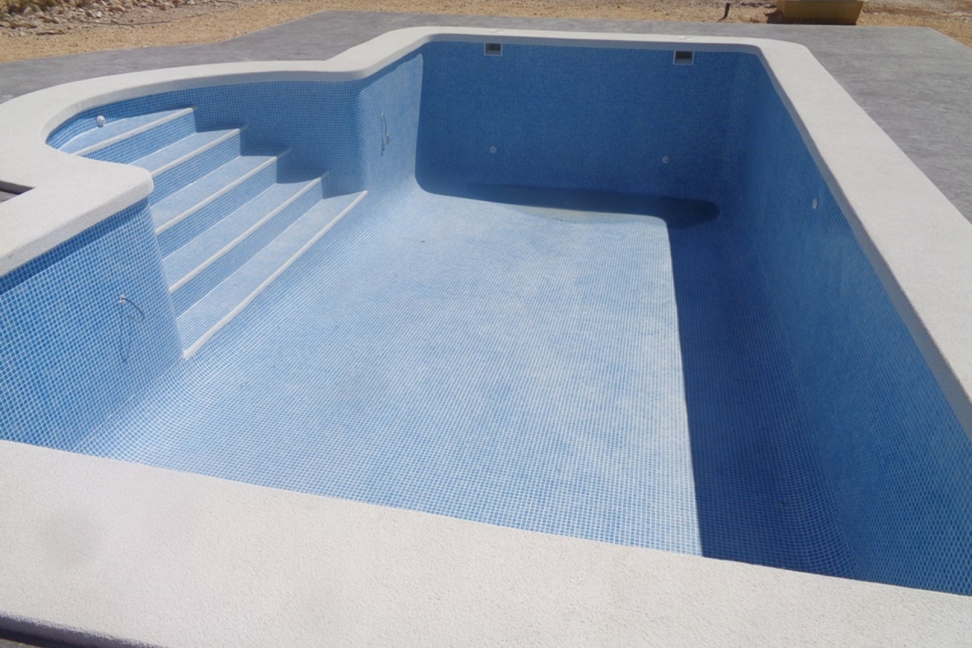 Obra nueva - Villa - Pinoso